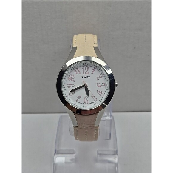 Timex Easy Reader T2H531 Womens White Pink Leather Watch Indiglo New Battery - Picture 1 of 12